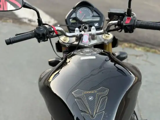 HONDA-CB 600F HORNET HONDA-CB 600F HORNET-2010