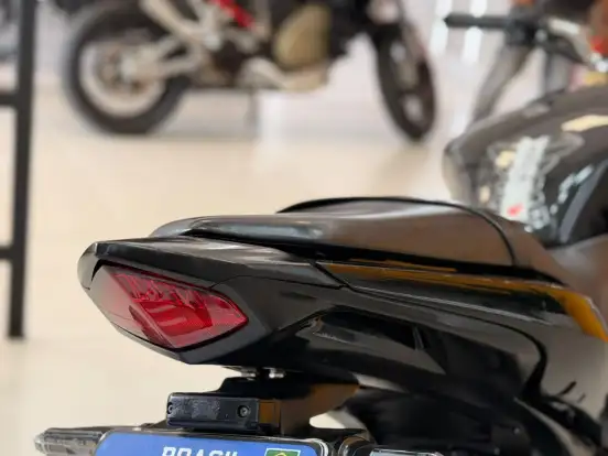 HONDA-CB 600F HORNET HONDA-CB 600F HORNET-2011