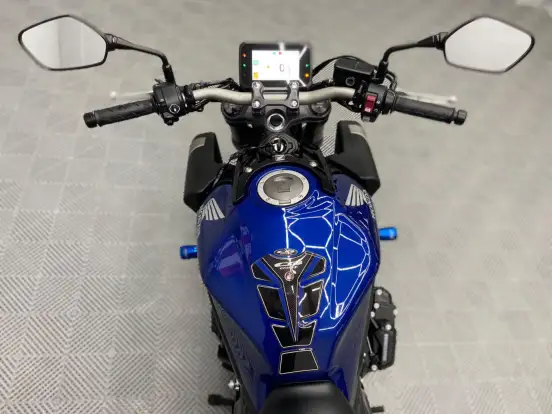 HONDA-CB 650R E-CLUTCH HONDA-CB 650R E-CLUTCH-2025
