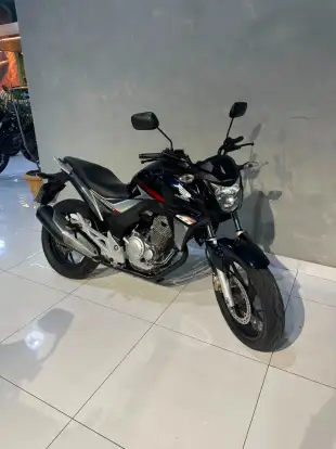 HONDA-CB TWISTER-2018