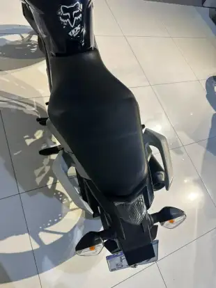 HONDA-CB TWISTER-2018
