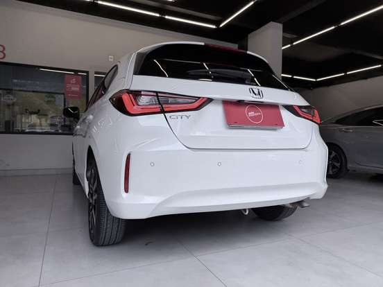 HONDA-CITY-1.5 i-VTEC FLEX HATCH TOURING CVT HONDA-CITY-2022