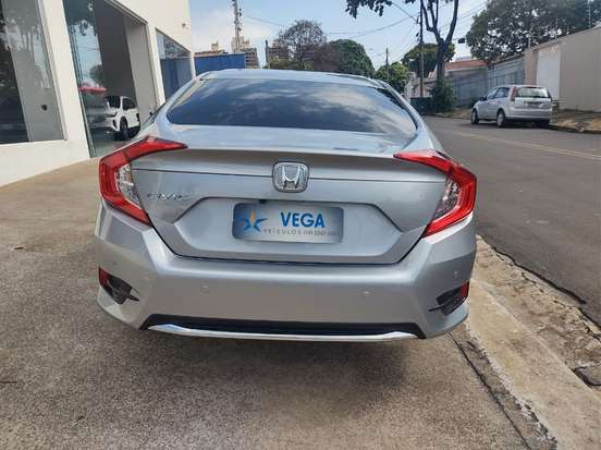 HONDA-CIVIC-2020