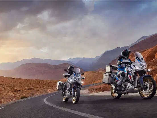 HONDA-CRF 1100L AFRICA TWIN ES DCT HONDA-CRF 1100L AFRICA TWIN ES DCT-2025