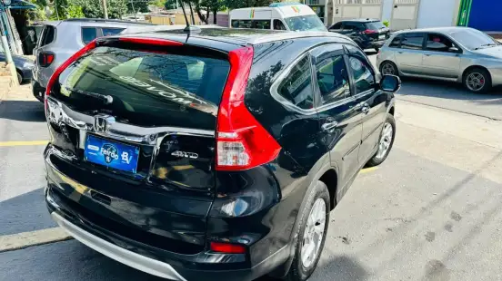 HONDA-CRV-2015