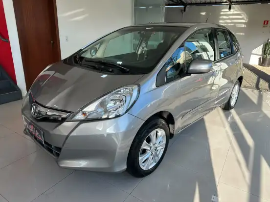 HONDA-FIT-2012