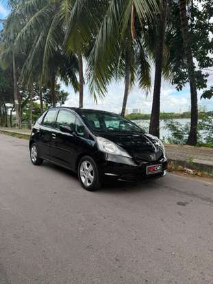 HONDA-FIT-2012