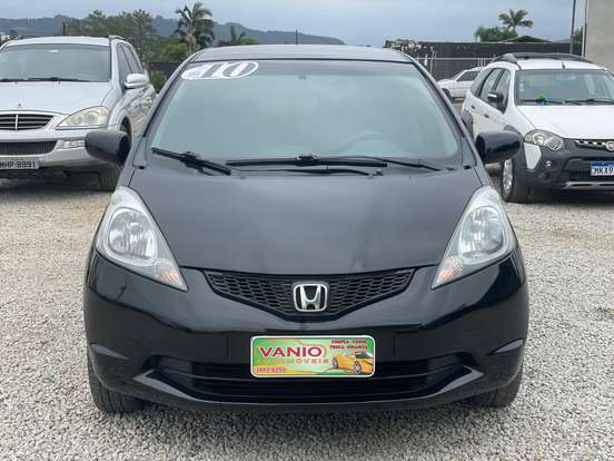 HONDA-FIT-2010