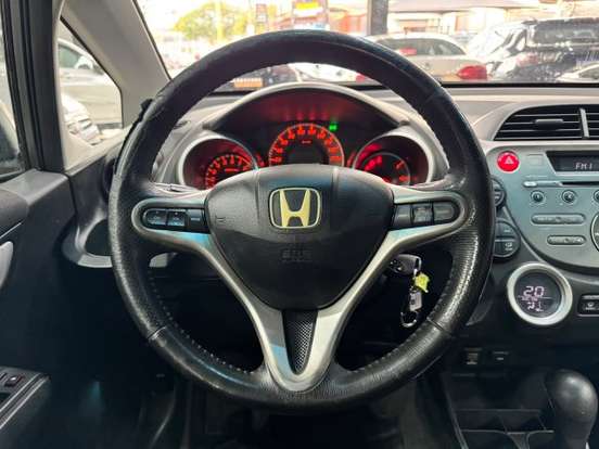 HONDA-FIT-1.5 EX 16V FLEX 4P AUTOMÁTICO HONDA-FIT-2011