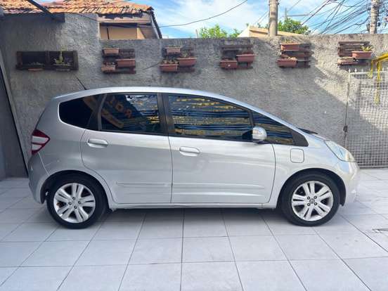 HONDA-FIT-1.5 EX 16V FLEX 4P MANUAL HONDA-FIT-2010