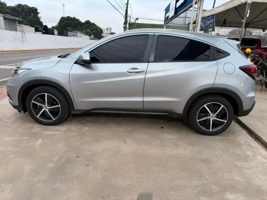 HONDA-HR-V-2021
