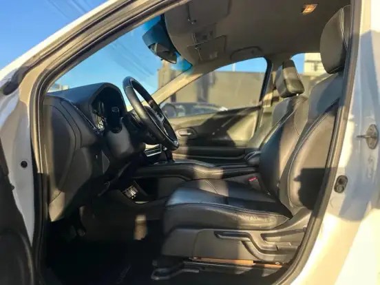 HONDA-HR-V-1.8 16V FLEX EXL 4P AUTOMÁTICO HONDA-HR-V-2017