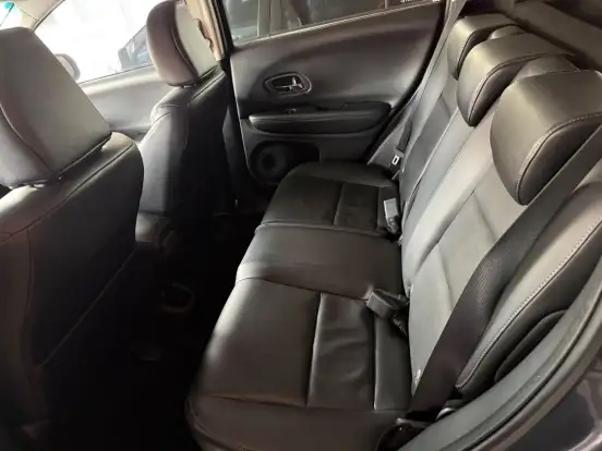HONDA-HR-V-2016