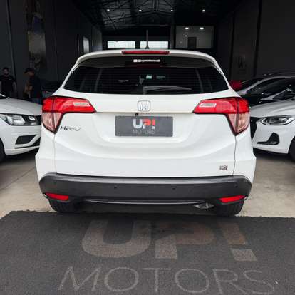 HONDA-HR-V-2016