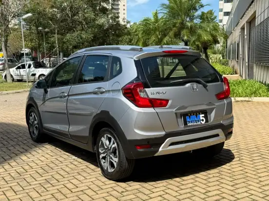 HONDA-WR-V-2019
