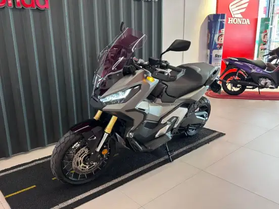 HONDA-X-ADV-2022