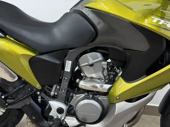 HONDA-XL 700V TRANSALP HONDA-XL 700V TRANSALP-2012