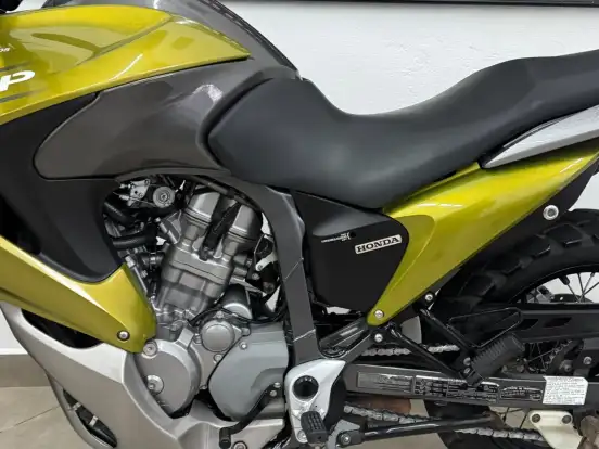 HONDA-XL 700V TRANSALP HONDA-XL 700V TRANSALP-2012