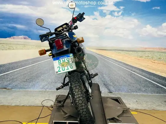 HONDA-XLX 350R-1990