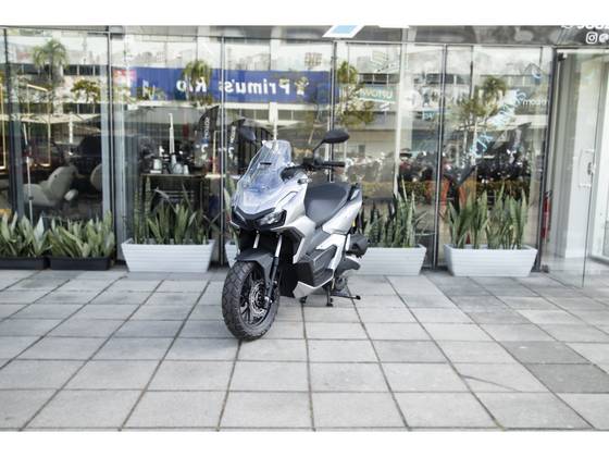 HONDA ADV 160 