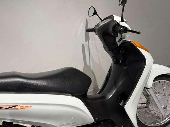 HONDA-BIZ 100 ES HONDA-BIZ 100 ES-2014