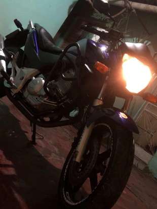 HONDA-CB 300R-2011