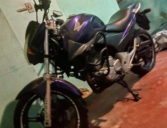 HONDA-CB 300R-2011