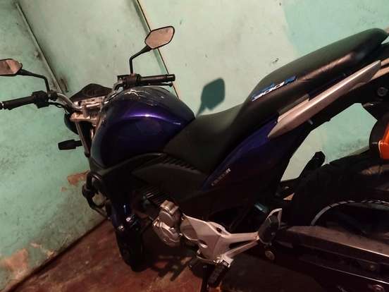 HONDA-CB 300R HONDA-CB 300R-2011
