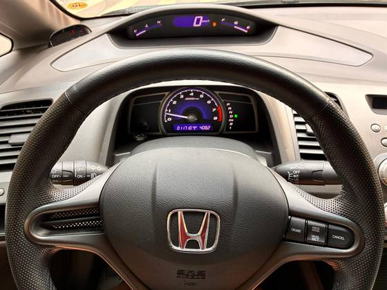HONDA CIVIC 1.8 LXS 16V FLEX 4P AUTOMÁTICO