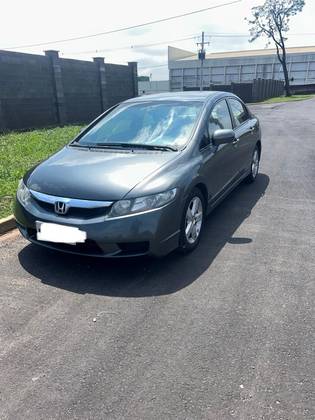 HONDA CIVIC 1.8 LXS 16V FLEX 4P AUTOMÁTICO