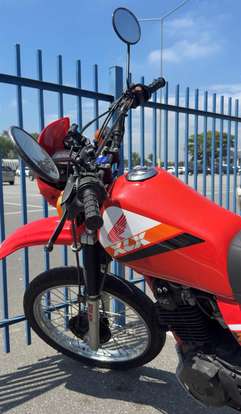 HONDA-XLX 250R-1986