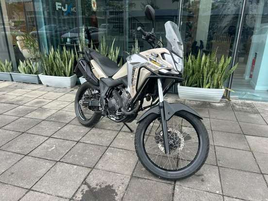 HONDA-XRE 300 SAHARA ADVENTURE-2026