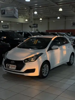 HYUNDAI HB20 1.0 COMFORT PLUS 12V FLEX 4P MANUAL