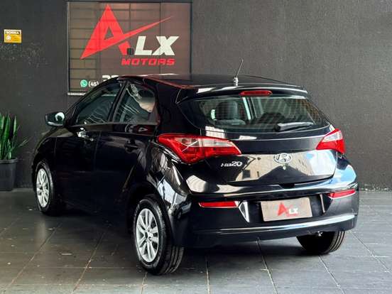 HYUNDAI-HB20-1.0 COMFORT 12V FLEX 4P MANUAL HYUNDAI-HB20-2017