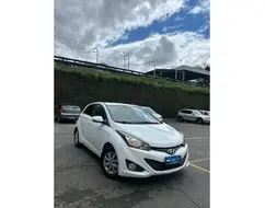 HYUNDAI HB20 1.0 COMFORT PLUS 12V FLEX 4P MANUAL HYUNDAI HB20 1.0 COMFORT PLUS 12V FLEX 4P MANUAL