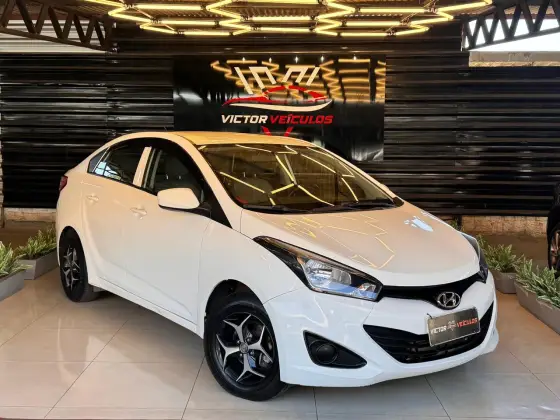 HYUNDAI HB20S 1.0 COMFORT PLUS 12V FLEX 4P MANUAL