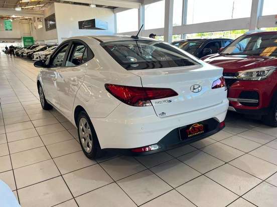 HYUNDAI-HB20S-2021