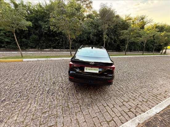 HYUNDAI-HB20S-2023