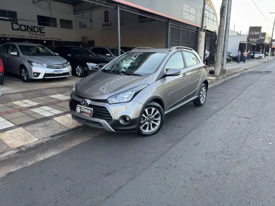 HYUNDAI HB20X 1.6 16V STYLE FLEX 4P AUTOMÁTICO