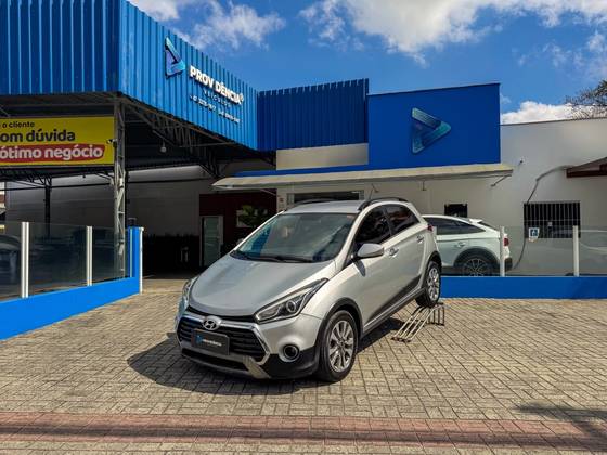 HYUNDAI HB20X 1.6 16V PREMIUM FLEX 4P AUTOMÁTICO