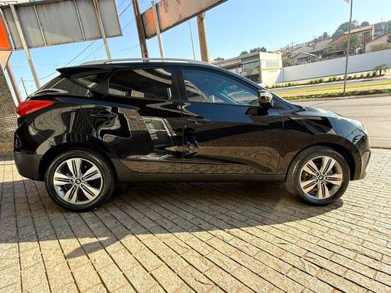 HYUNDAI-IX35-2016