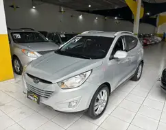 HYUNDAI IX35 2.0 MPI 4X2 16V FLEX 4P AUTOMÁTICO HYUNDAI IX35 2.0 MPI 4X2 16V FLEX 4P AUTOMÁTICO