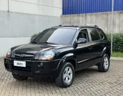 HYUNDAI TUCSON 2.0 MPFI GLS 16V 143CV 2WD FLEX 4P AUTOMÁTICO HYUNDAI TUCSON 2.0 MPFI GLS 16V 143CV 2WD FLEX 4P AUTOMÁTICO