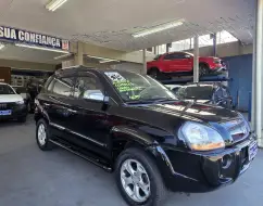 HYUNDAI TUCSON 2.0 MPFI GLS 16V 143CV 2WD GASOLINA 4P AUTOMÁTICO HYUNDAI TUCSON 2.0 MPFI GLS 16V 143CV 2WD GASOLINA 4P AUTOMÁTICO