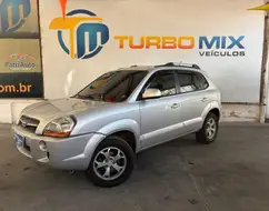 HYUNDAI TUCSON 2.0 MPFI GLS 16V 143CV 2WD FLEX 4P AUTOMÁTICO HYUNDAI TUCSON 2.0 MPFI GLS 16V 143CV 2WD FLEX 4P AUTOMÁTICO