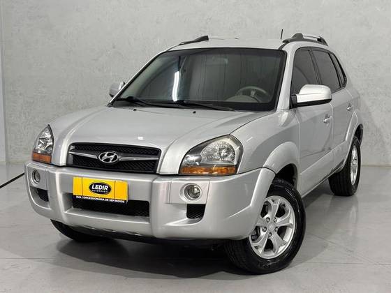 HYUNDAI TUCSON 2.0 MPFI GLS BASE 16V 143CV 2WD FLEX 4P AUTOMÁTICO
