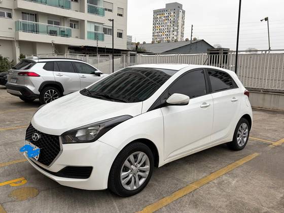 HYUNDAI HB20 1.6 COMFORT PLUS 16V FLEX 4P AUTOMÁTICO