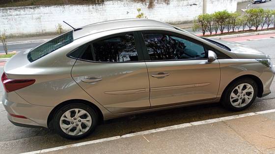 HYUNDAI HB20S 1.0 12V FLEX COMFORT PLUS MANUAL