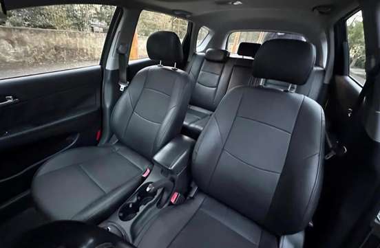 HYUNDAI-I30 CW-2011