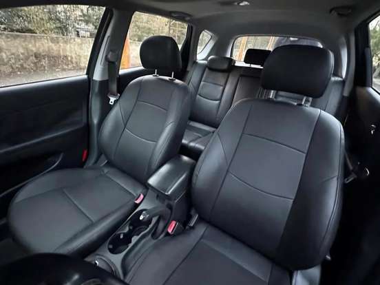 HYUNDAI-I30 CW-2.0 MPFI GLS 16V GASOLINA 4P MANUAL HYUNDAI-I30 CW-2011